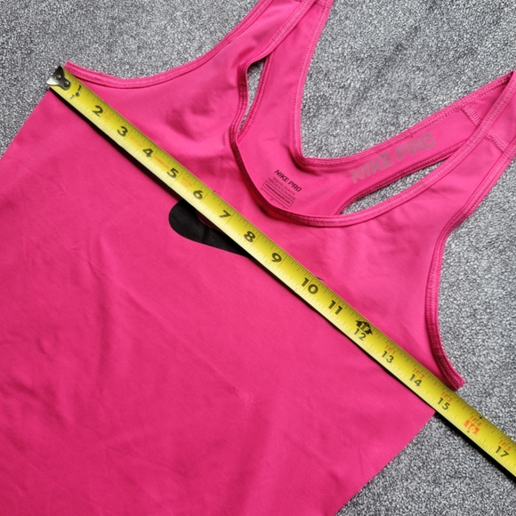 Nike Pro dri-fit workout top - Picture 9 of 9